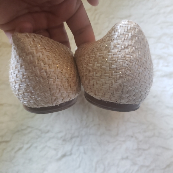 Apt. 9 D’Orsay Flats Bone and Beige with Basketweave & a Touch of Gold Size 9 - Picture 6 of 7